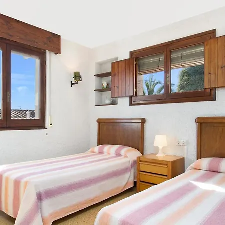 Sleeps 6 Villa